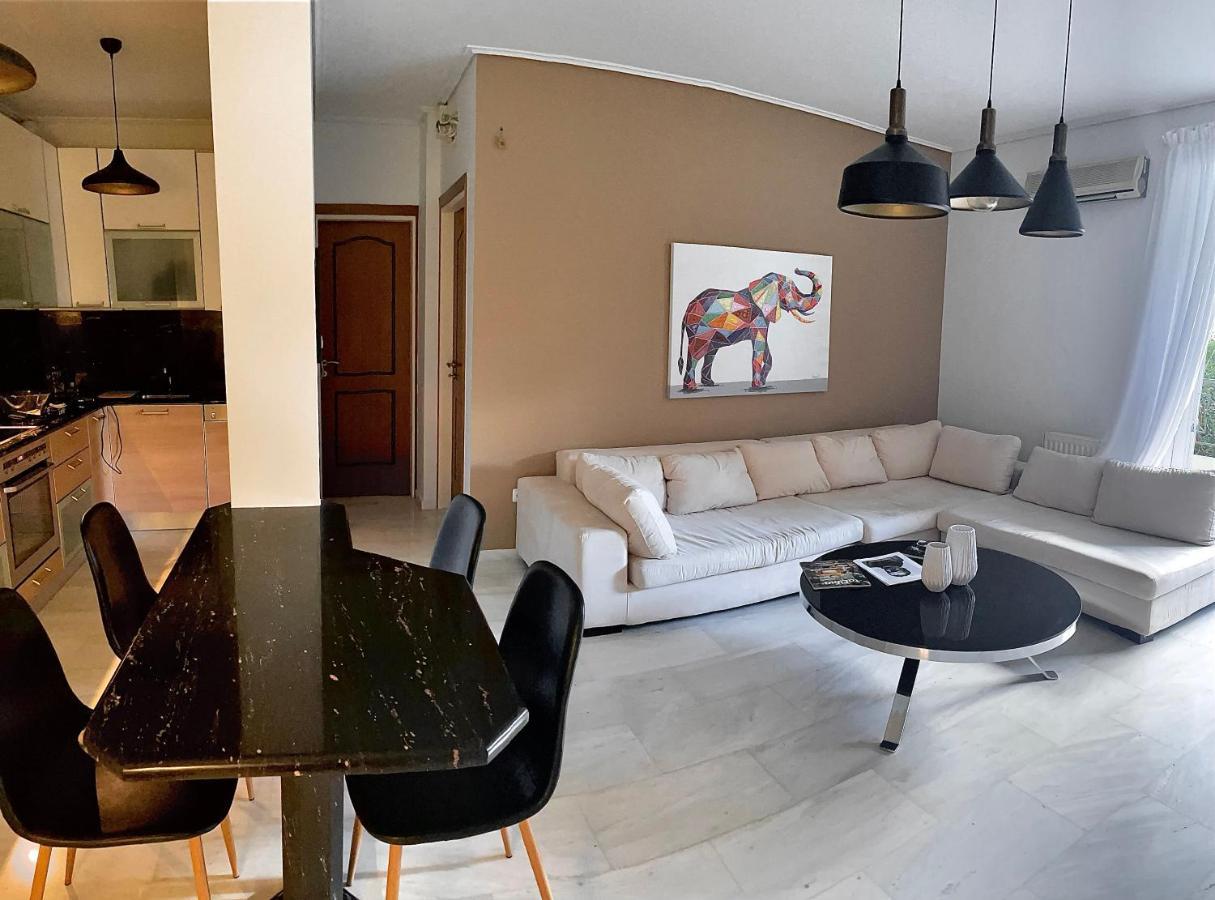 Marble Athens Riviera Atenas Exterior foto