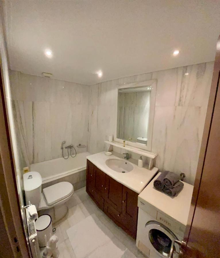 Marble Athens Riviera Atenas Exterior foto